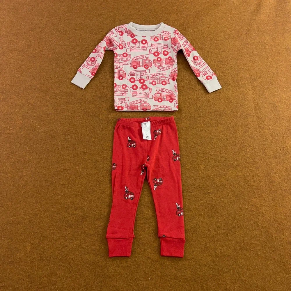Carter's Baby Boys 12M Red Fire Truck Cotton Snug Fit 2-Piece Pajama Set New